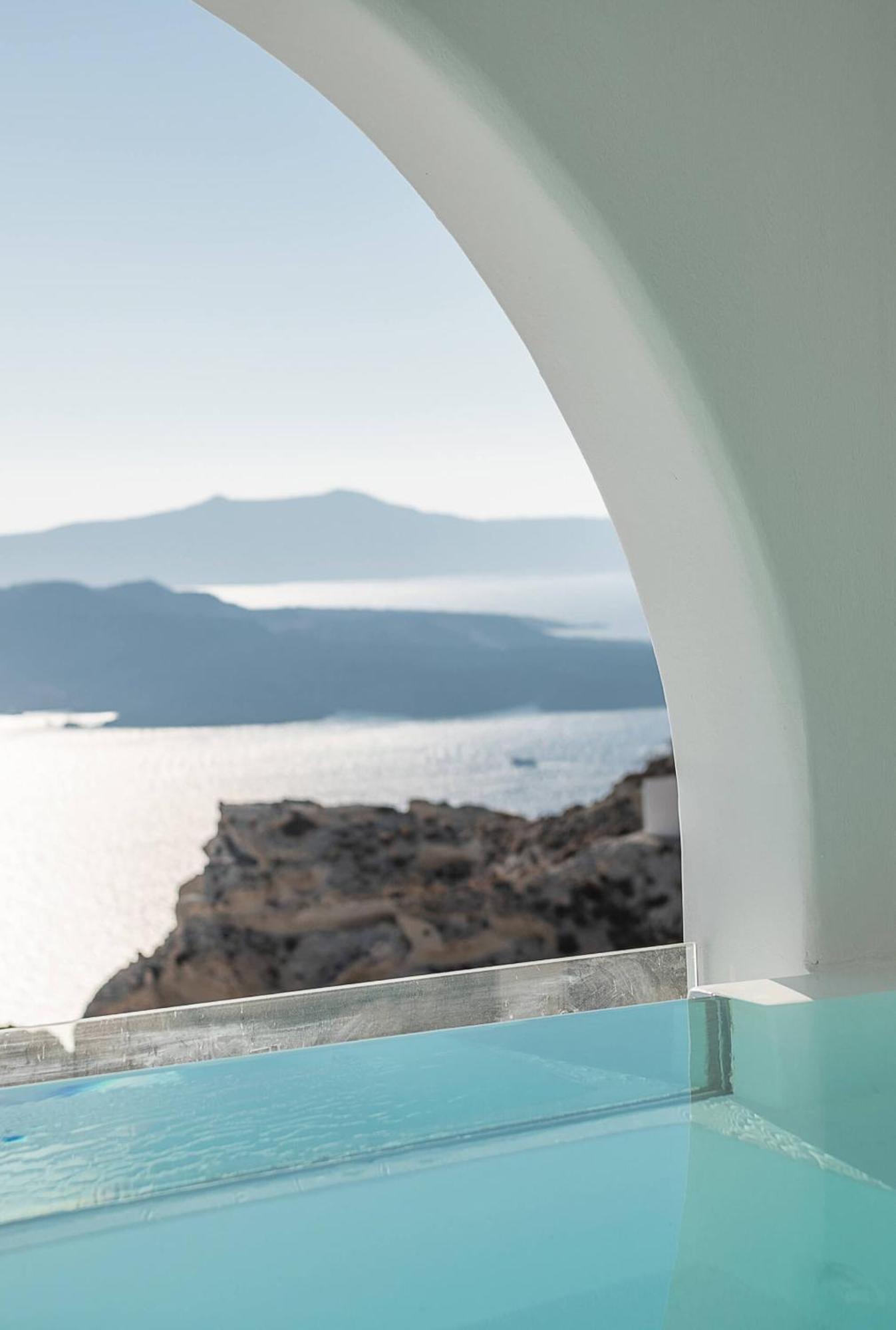 Apeiron Blue Santorini - Sustainable Adults Only 14 Plus Fira  Exterior foto