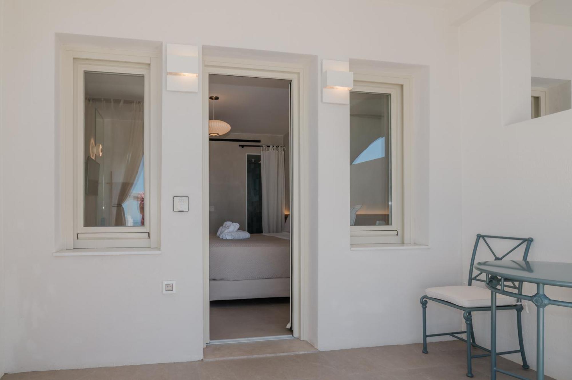 Apeiron Blue Santorini - Sustainable Adults Only 14 Plus Fira  Exterior foto