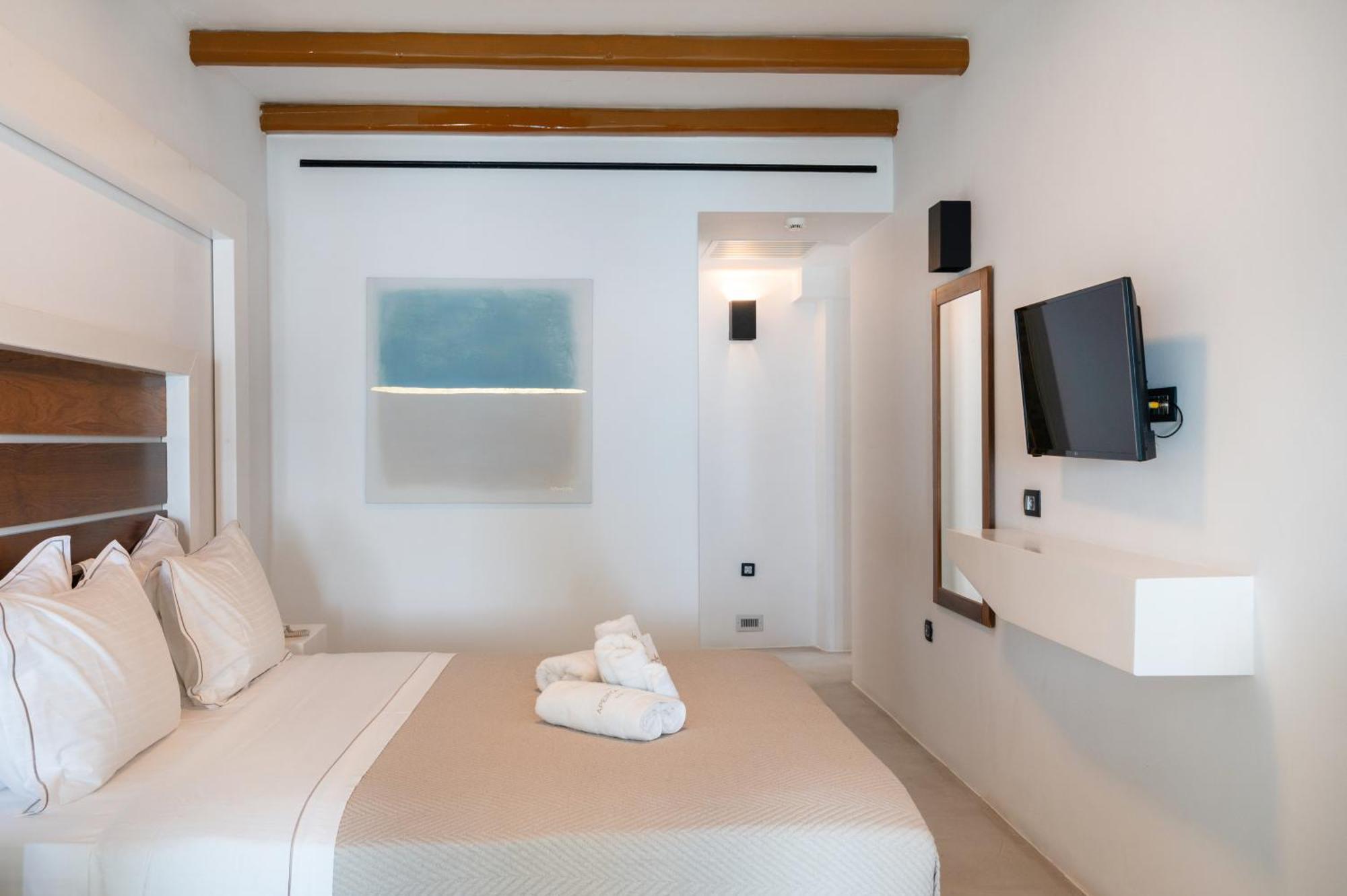 Apeiron Blue Santorini - Sustainable Adults Only 14 Plus Fira  Exterior foto